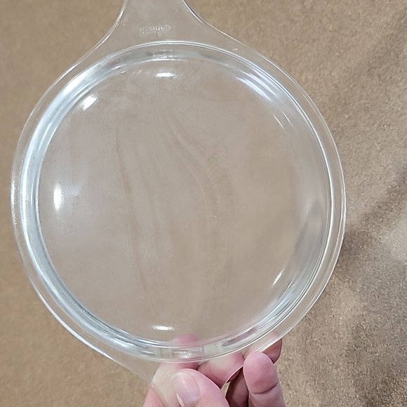 Vintage Pyrex Colonial Mist Casserole Dish! - Picture 12 of 16